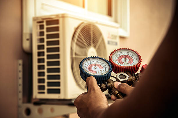 Professional Hvac Maintenance technician working in Middleton, MA